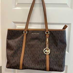 Michael Kors Patterned Large Tote Bag